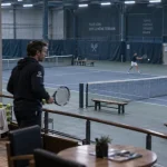 Rouen Port Tennis Club : deux courts couverts, vestiaires et joueur
